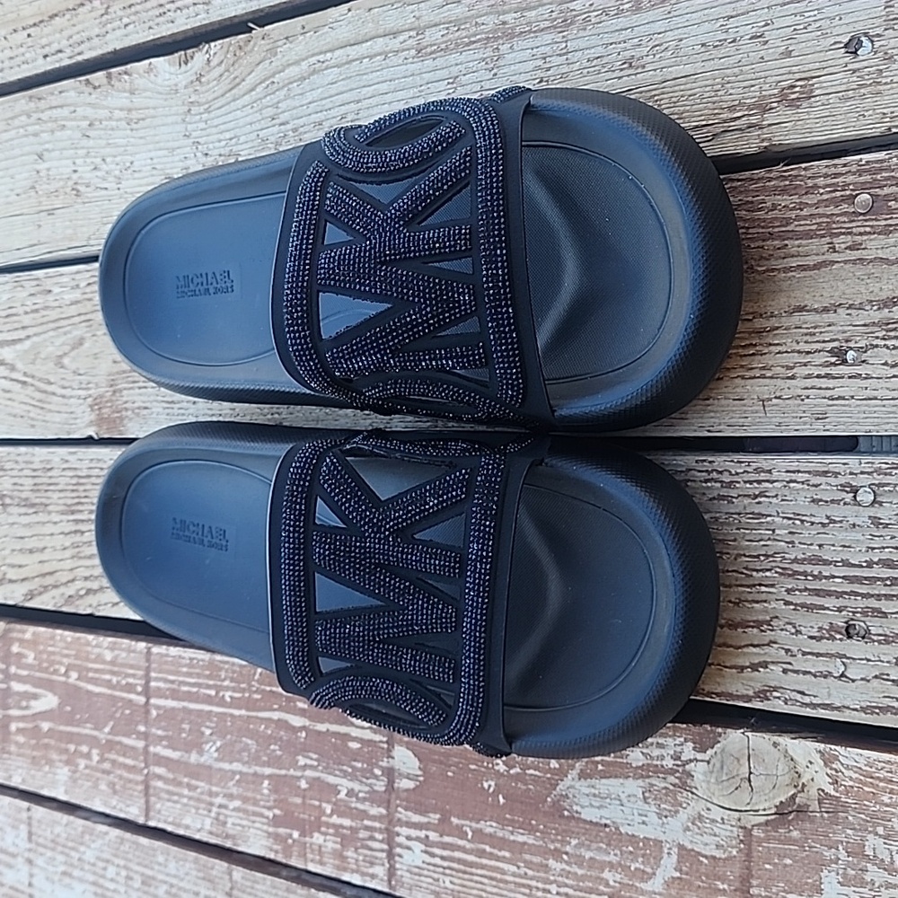 Michael Michael Kors Women Splash Slide Sandals NWOT